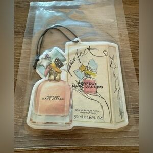 MARC JACOBS Perfect Eau De Parfum Car Air Freshener